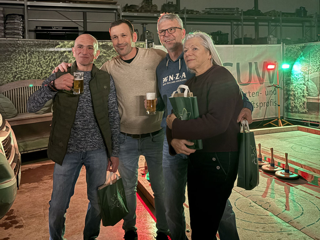 Teamgeist, gute Gespräche und festliche Stimmung bis tief in die Nacht.